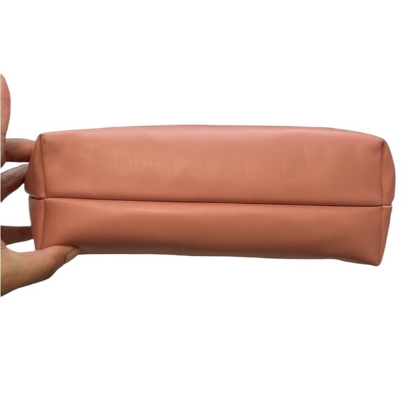 Medium Size Dusty Pink Tote/Crossbody - Picture 5 of 13